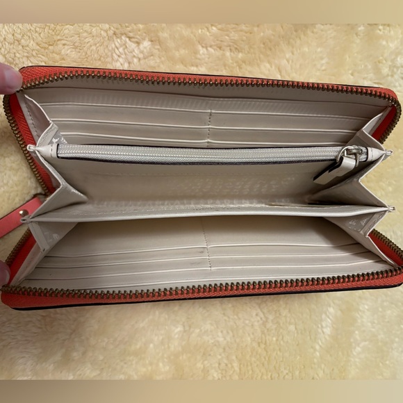 Kate Spade Zip-Around Wallet in Bikini Pink - Picture 3 of 5